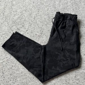 COPY - Lululemon Keep Moving Pant 7/8 High-Rise